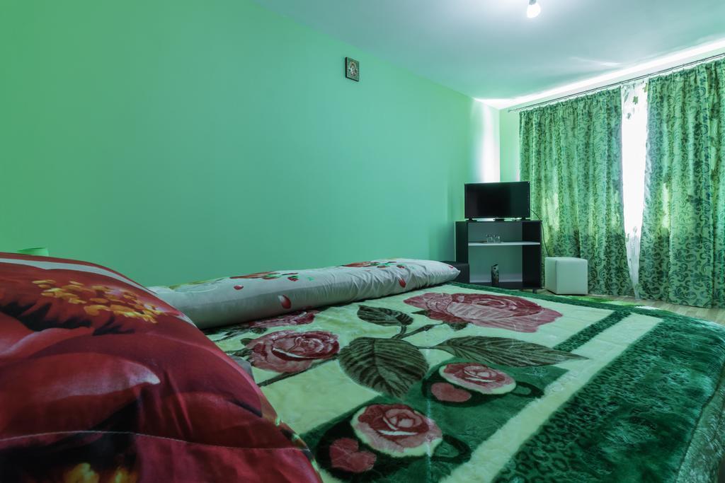 Conacul Lui Bulica Hotel Novaci-Straini Ngoại thất bức ảnh